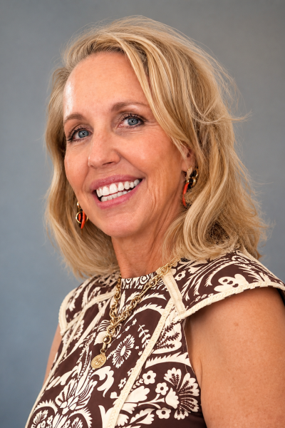 Anne  Heller